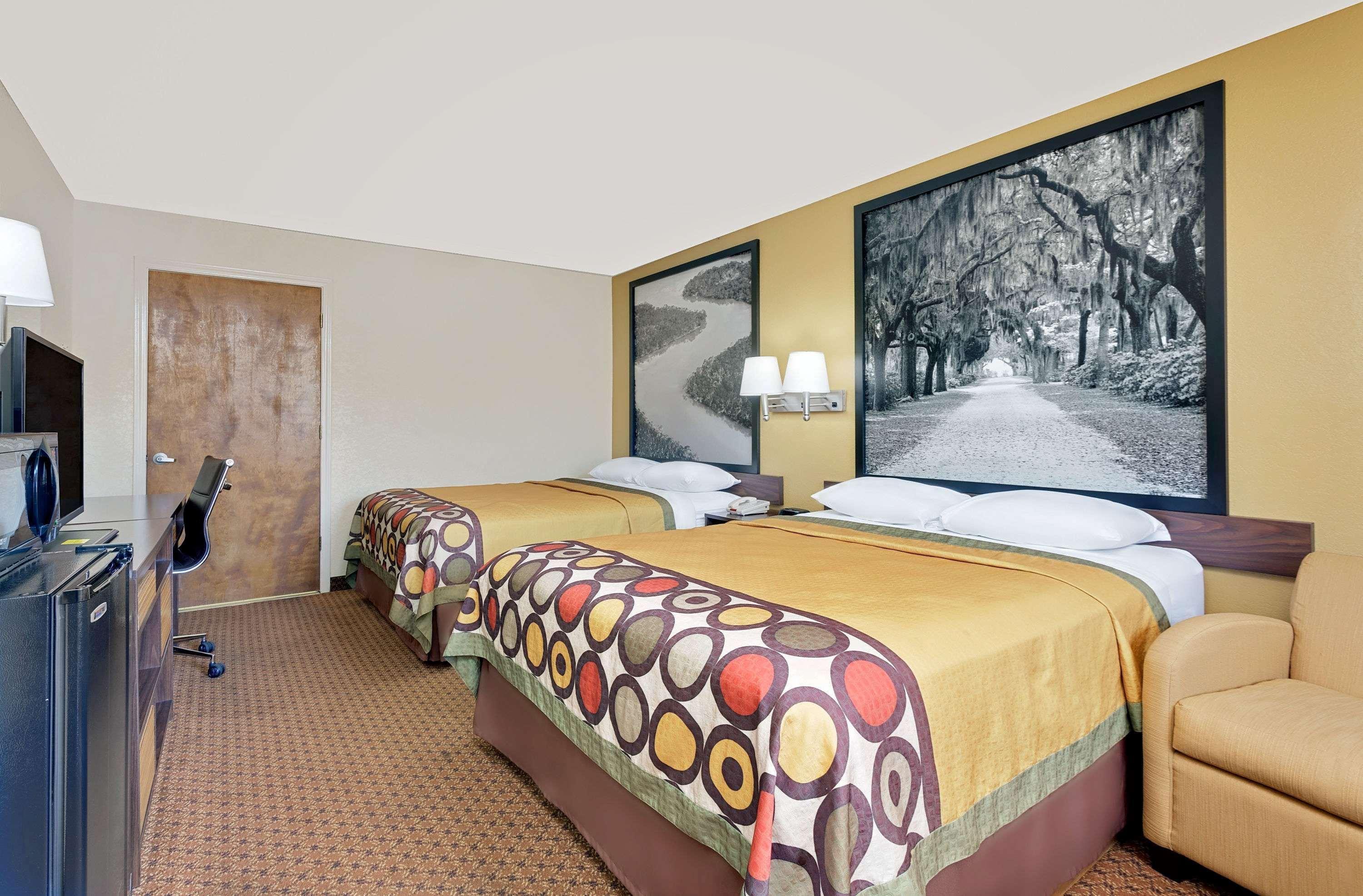 Hotel Super 8 By Wyndham Byron/South Macon Extérieur photo