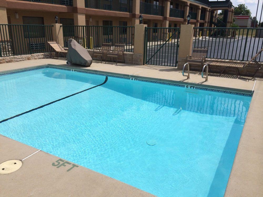 Hotel Super 8 By Wyndham Byron/South Macon Extérieur photo